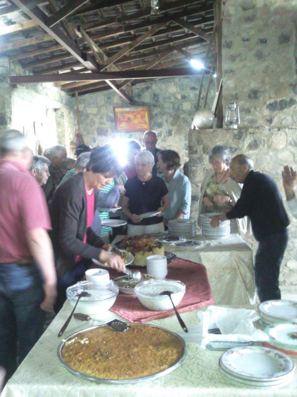 Trajan Guest House Al-Mughayer Extérieur photo